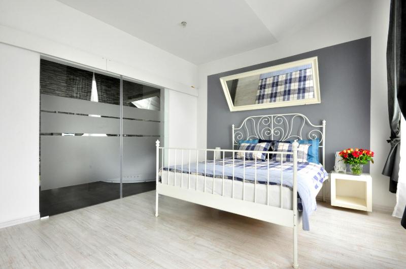 One-Bedroom Apartment with Spa Bath image 3