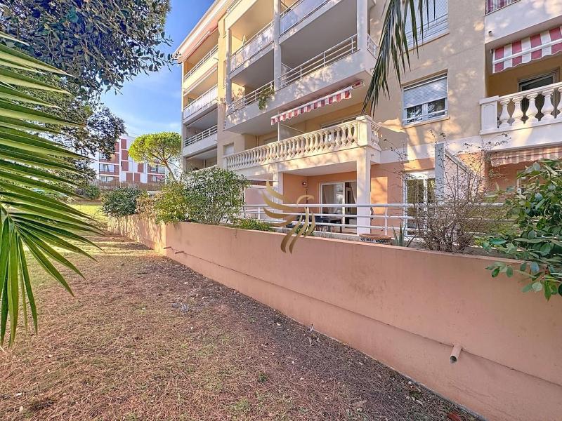 BellaHorizon T2-view of garden-terrace-park-WIFI. - image 37