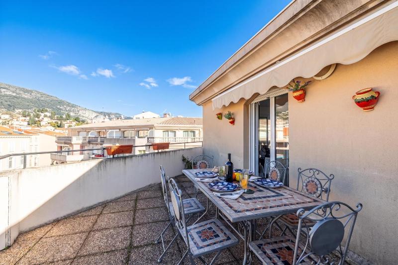 Victoria Bergamote Attic with Terrace and Sea View - Happy Rentals - image 37