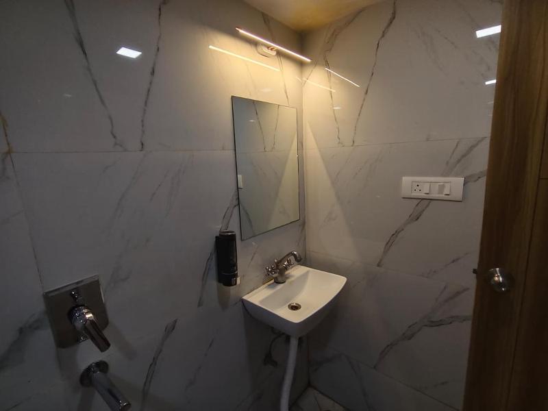 The Raghav Vilas Luxury 2BHK Apartments Near Kashi Vishwanath Temple - image 5