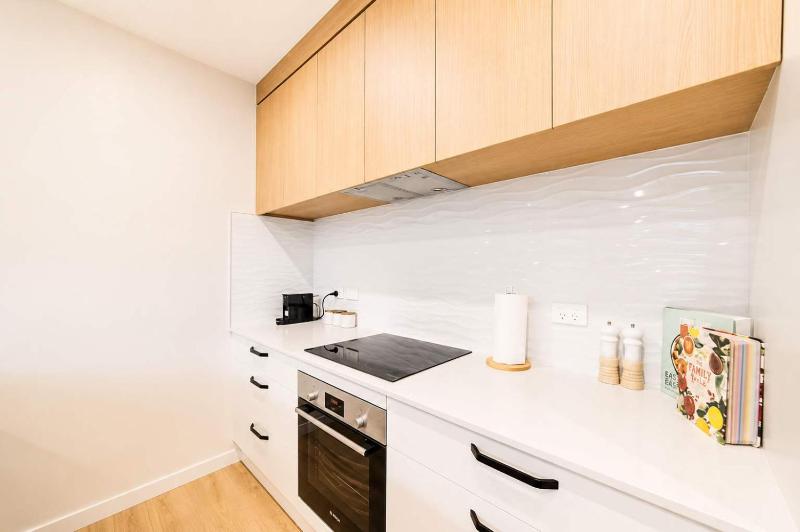 Modern 4BR Stay with Large Living Area in Hornby - image 29