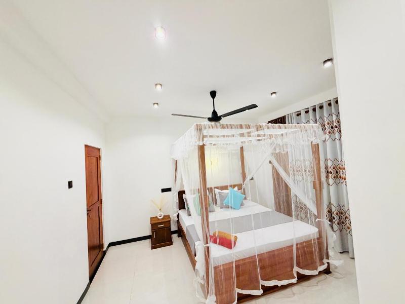 The White Pearl Villa Mirissa - image 5