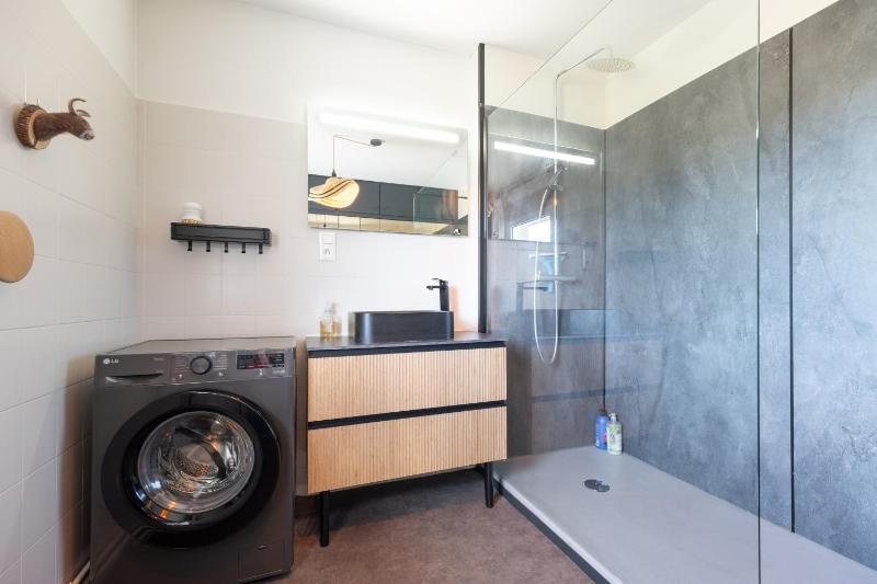 Appartement vue pistes proche lac - image 16