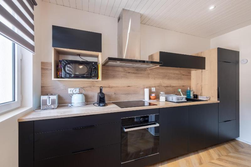 Appartement vue pistes proche lac - image 18