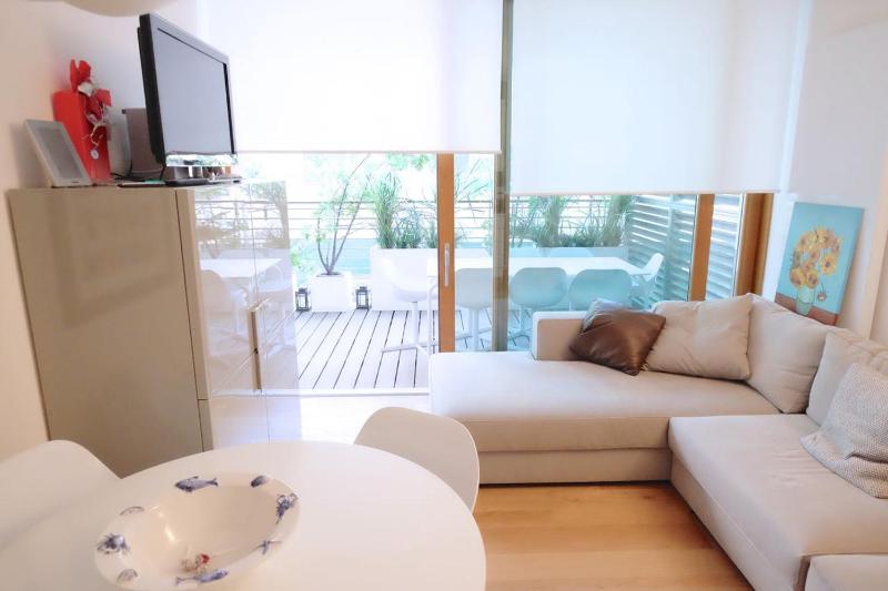 Belvedere Apartments - image 36