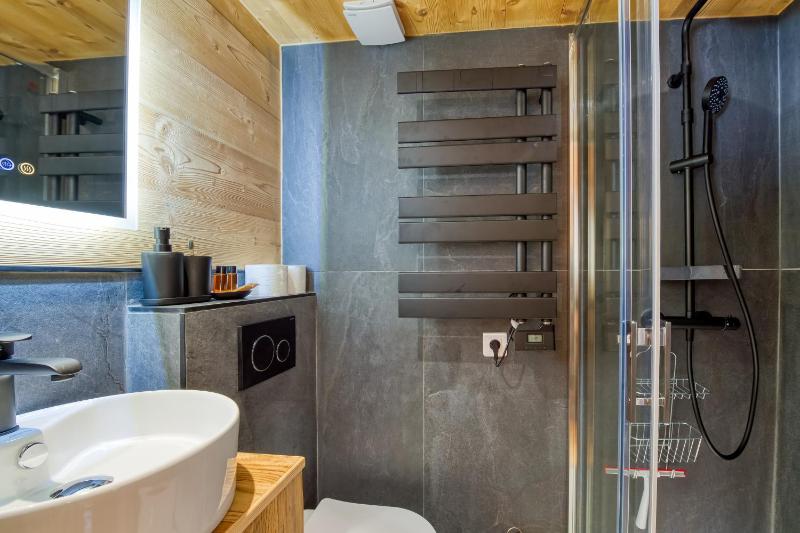 Luxury Mountain Chalet Pool Sauna Cinema - image 40
