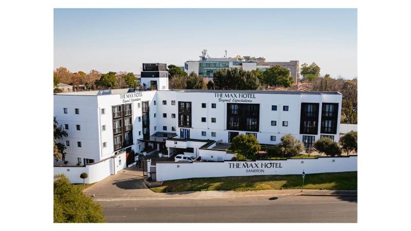 The Max Hotel Sandton - image 1