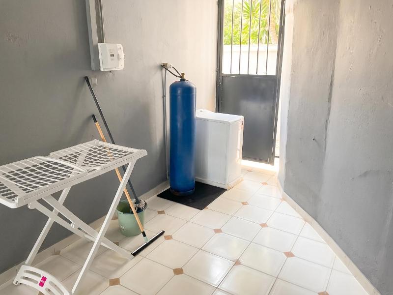 Villa charmante près de Saint-Esprit avec piscine privée - image 9