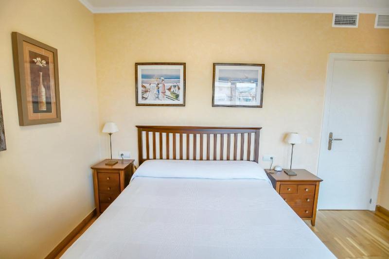 Modern apartment in Roquetas de Mar with sea view - image 14