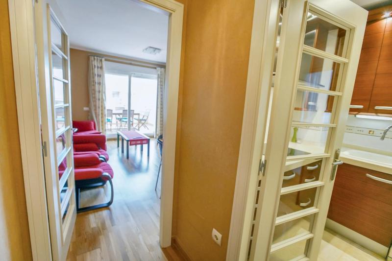 Modern apartment in Roquetas de Mar with sea view - image 12