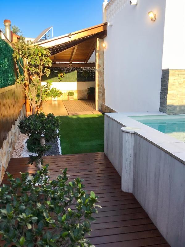 Sunny Villa with Private Pool in Calpe + Enclosed Garden - image 9