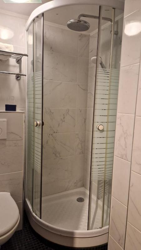 Appartement charmant près de Cannes avec balcon - image 19