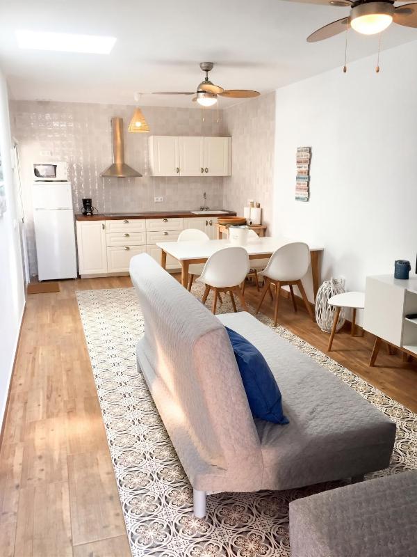 Charming House + Chiclana de la Frontera + Garden - image 12