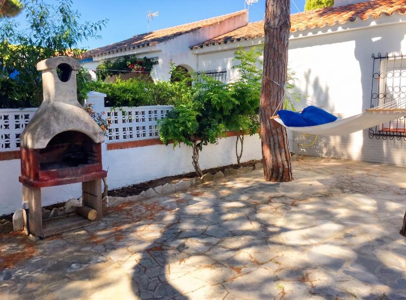 Charming House + Chiclana de la Frontera + Garden - image 10