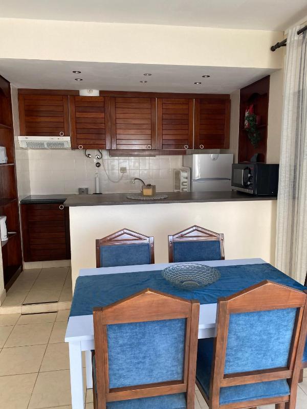 Charming Vilamoura Apartment with Shared Pool - image 22