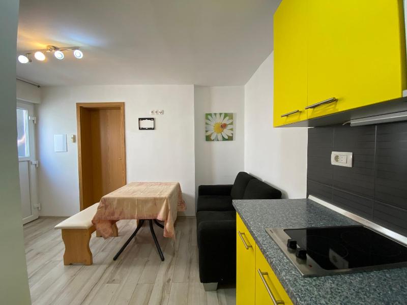 Elegant Apartment in Vodice - 53 m² - Near the Sea - image 12