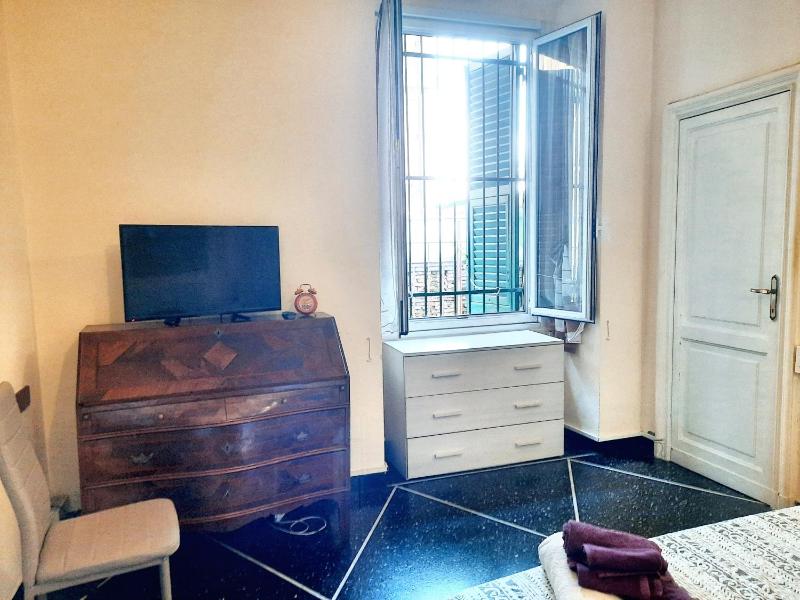 Charming Apartment in Genova - 70 m² - Parking Included - image 42
