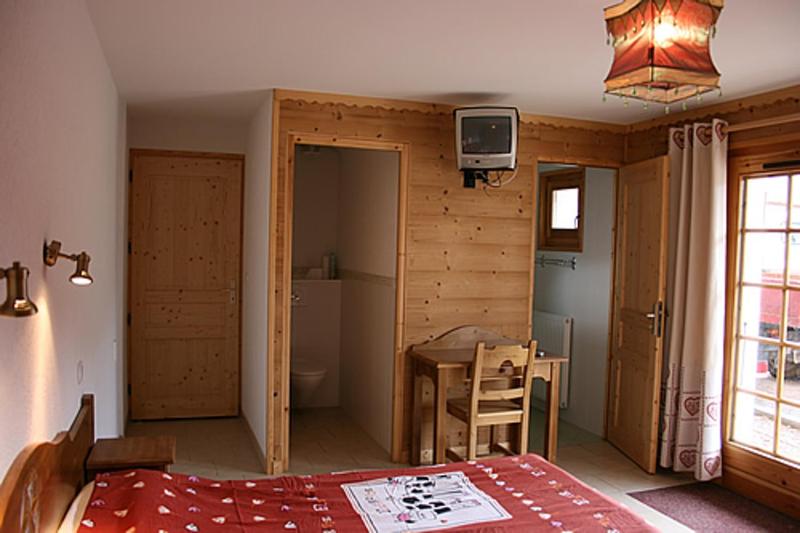 Appartement spacieux à Châtel 120 m² avec terrasse privée - image 17