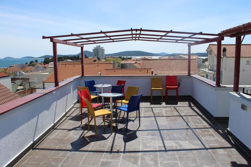 Modern apartment in Vodice with sea view - 48 m². - image 9