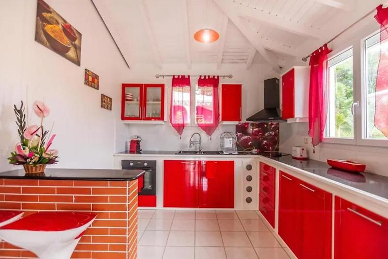 Maison charmante Le Moule avec piscine partagée - image 13