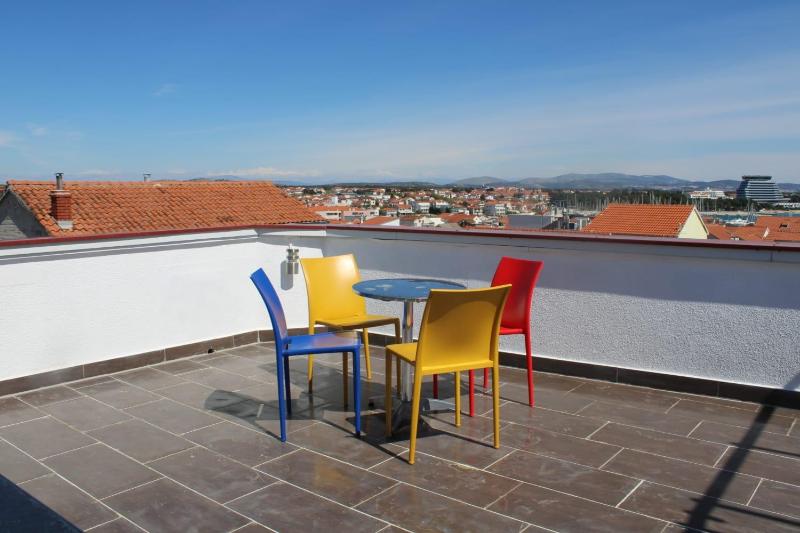 Enchanting Apartment in Vodice with Sea View Terrace - image 22