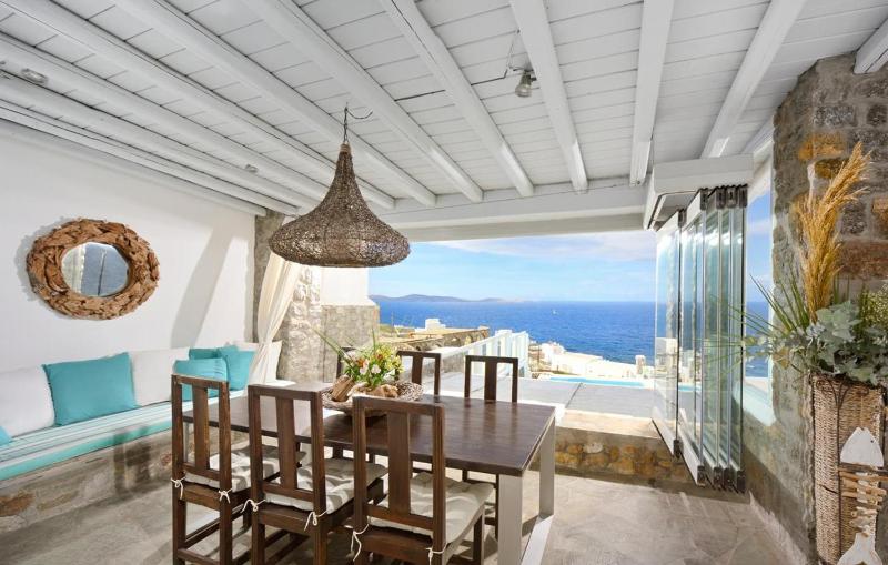 Luxurious Villa in Mykonos with Pool - image 9