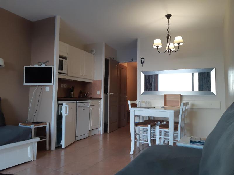 Appartement avec piscine à Six-Fours-les-Plages 32 m² vue mer - image 22