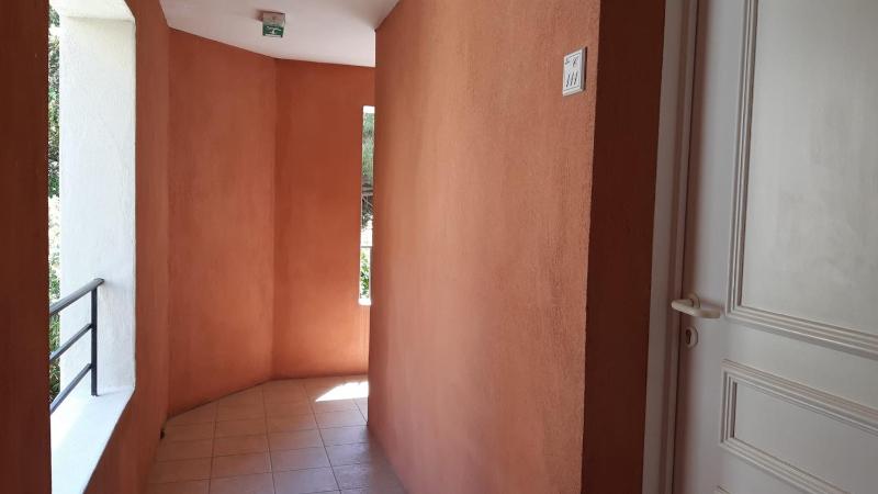 Appartement avec piscine à Six-Fours-les-Plages 32 m² vue mer - image 43