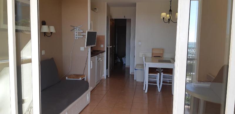 Appartement avec piscine à Six-Fours-les-Plages 32 m² vue mer - image 19