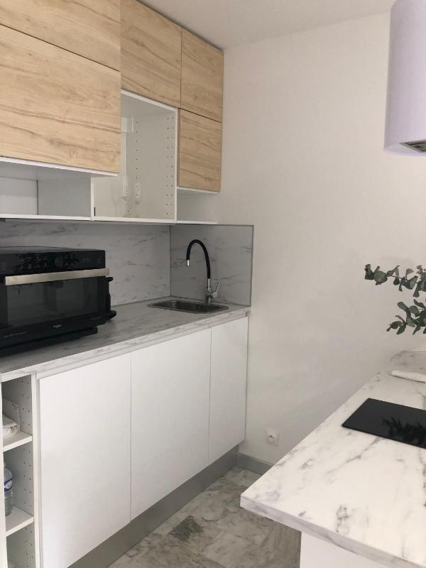 Studio contemporain à Cannes avec terrasse et parking - 35 m² - image 13