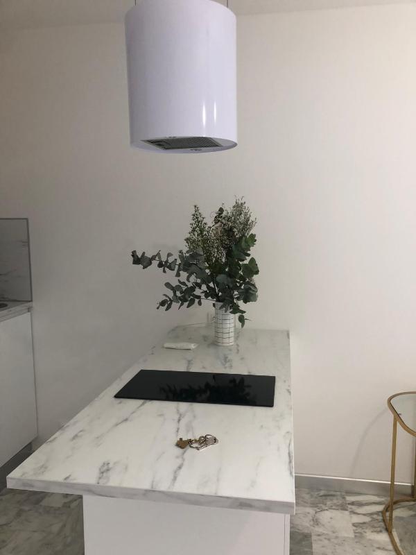 Studio contemporain à Cannes avec terrasse et parking - 35 m² - image 11