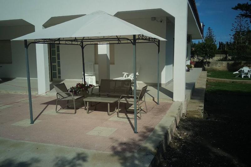 Charming House with Pool in Arenella Air Conditioning - image 1