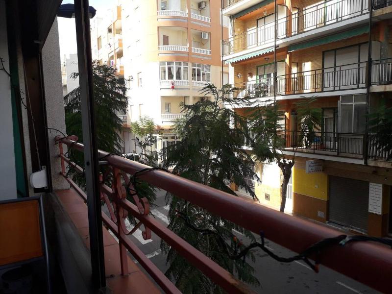 Modern apartment in Torrevieja with terrace - 58 m² - image 7