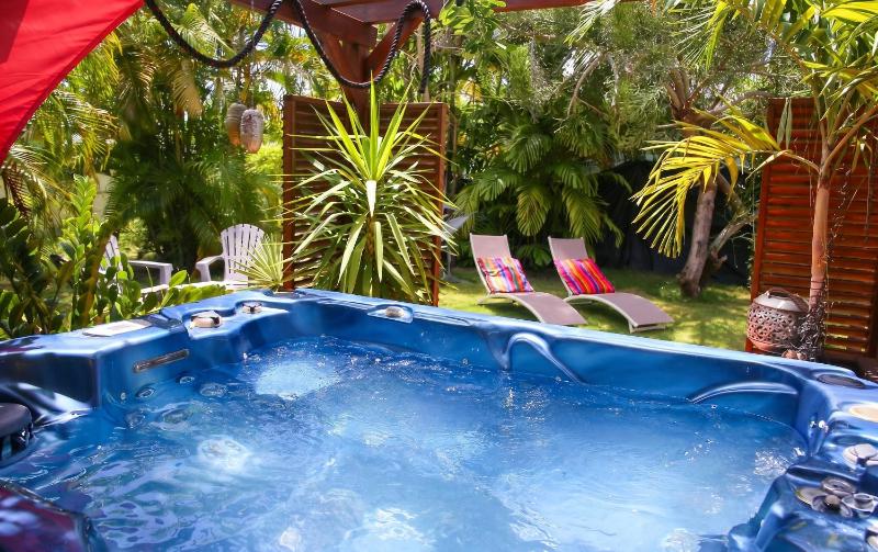 Charmante maison avec jacuzzi à Saint-François - image 11