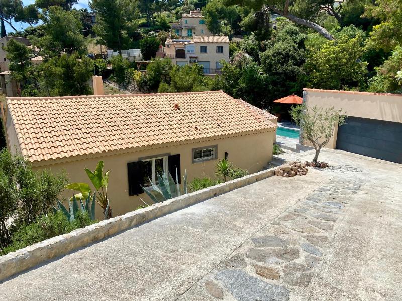 Appartement confortable à Hyères avec piscine privée - image 14