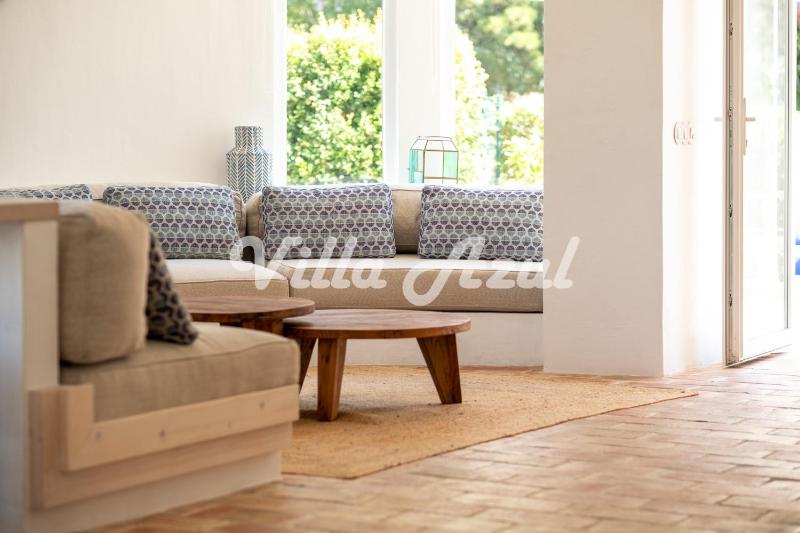 Elegant villa with private pool in Quarteira - image 35