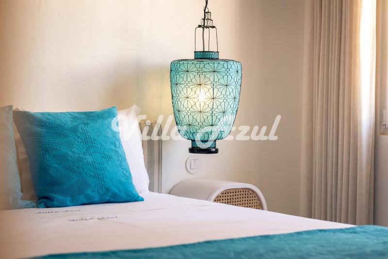 Elegant villa with private pool in Quarteira - image 15