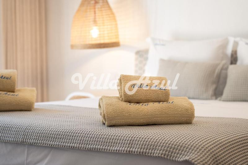 Elegant villa with private pool in Quarteira - image 4