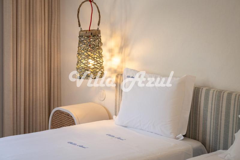 Elegant villa with private pool in Quarteira - image 38