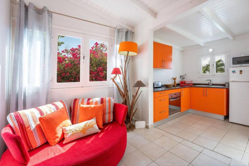 Maison charmante à Saint-François + Piscine partagée - image 13