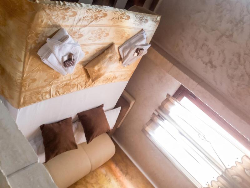 Charming Villa in Noto with Private Pool - image 23