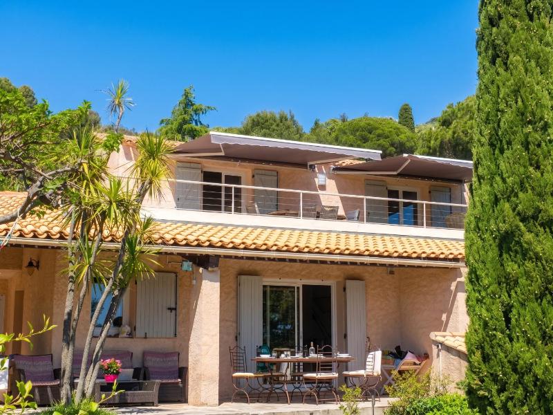 Villa avec piscine près de Le Lavandou 160 m² - image 12