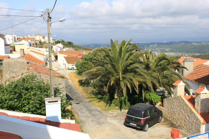 Cosy House in Nazaré with Fireplace - image 7
