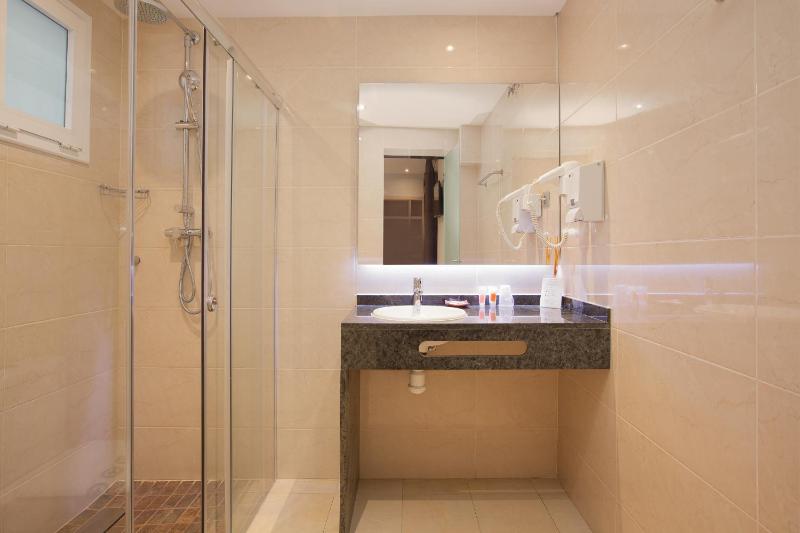 Special Offer - Superior Double Room image 3