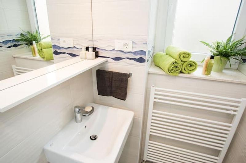 Modern Apartment in the Heart of Zagreb 57 sqm Air Conditioning - image 3