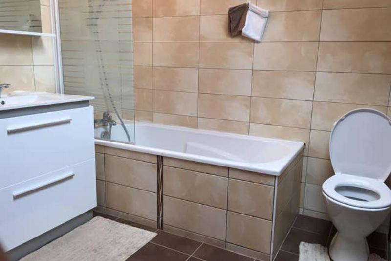 Appartement chaleureux à Gérardmer avec parking privé. - image 19