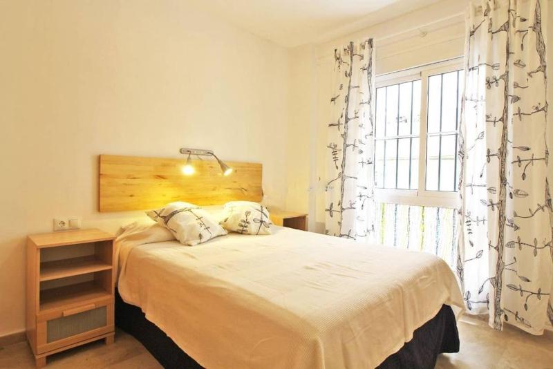 Comfortable Apartment in Málaga 85 m² Air Conditioning - image 8