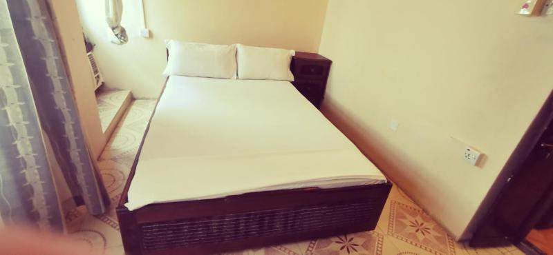 family house - image 13
