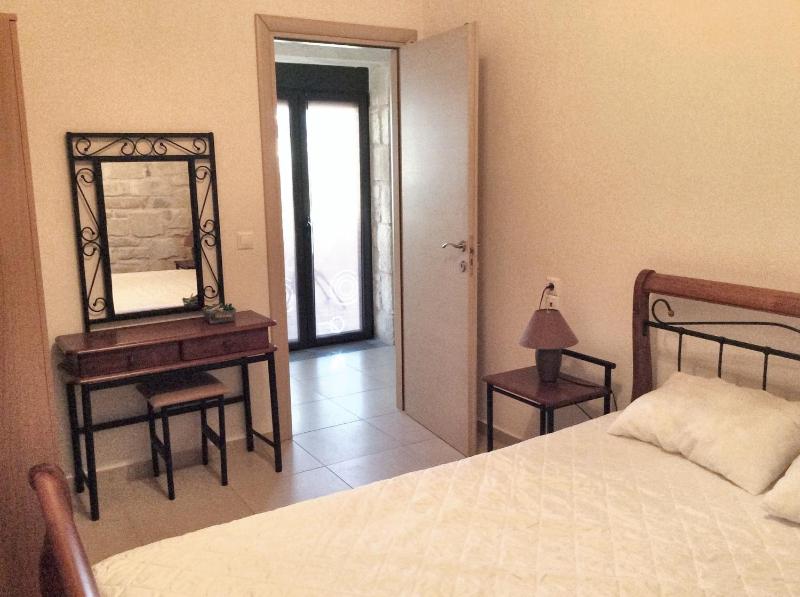 Charming House in Chersonissos with Mountain View - image 19