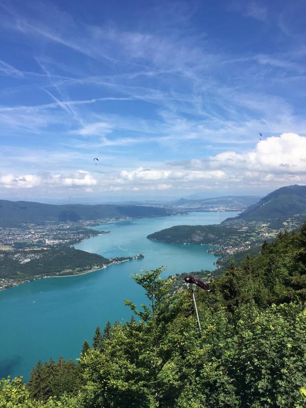 Appartement moderne à Le Grand-Bornand 70 m² avec vue montagne - image 2